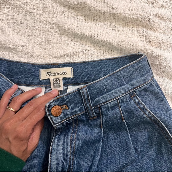 Madewell The Harlow Baggy Straight Wide-Leg Jean in Fairson Wash - Picture 6 of 6